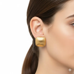Anvine Linear Gold Pillow Studs
